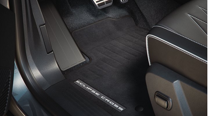 Nové Mitsubishi Eclipse Cross BEV: Sada textilních rohoží